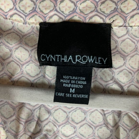 Cynthia‎ Rowley Blouse Women's Medium Geometric V-Neck Long Sleeve 7916 - Picture 3 of 6